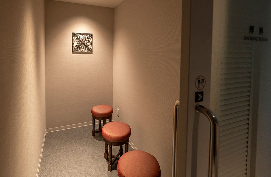 煙処(4階・7階・10階)